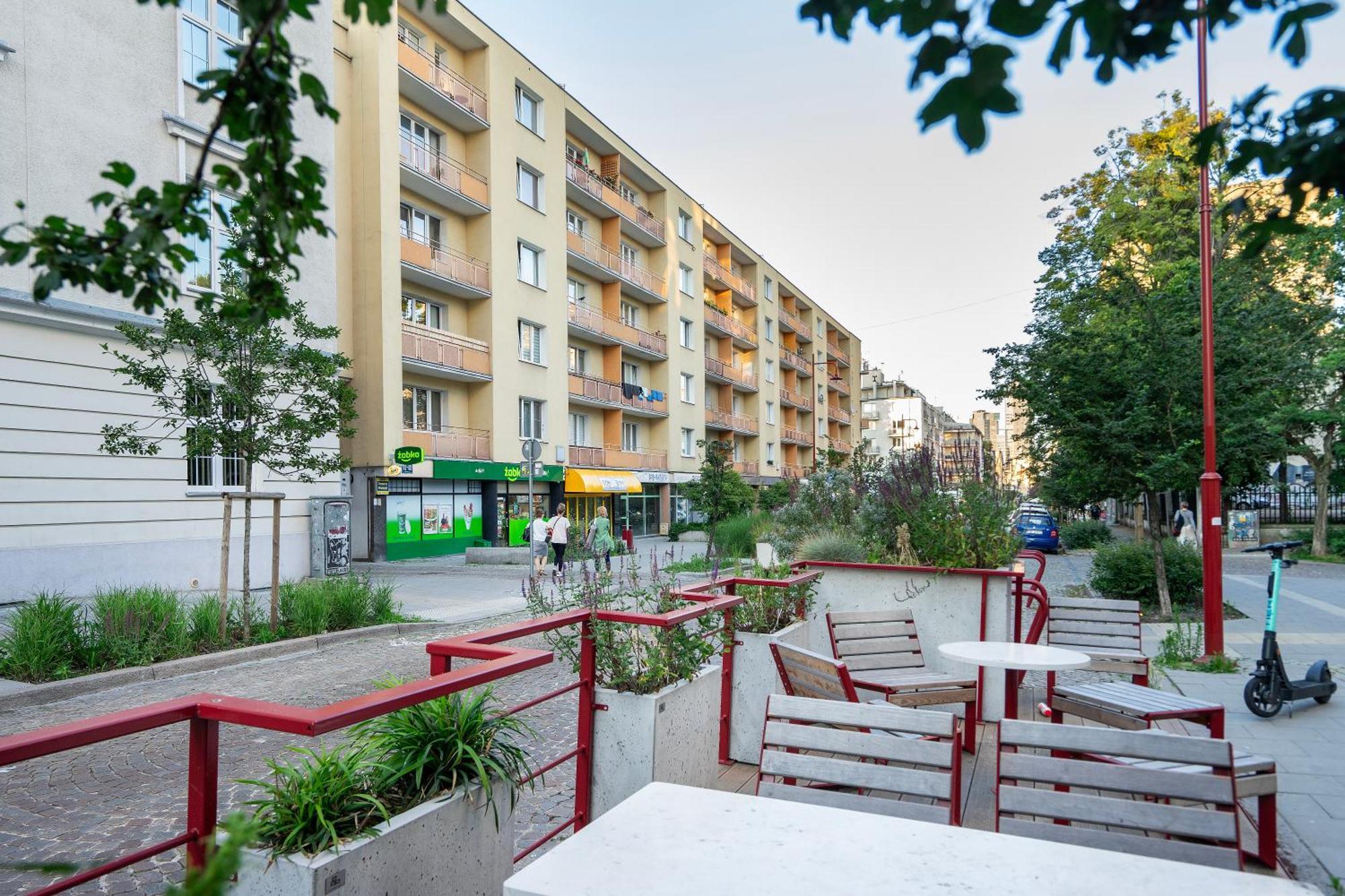 44 Apartment